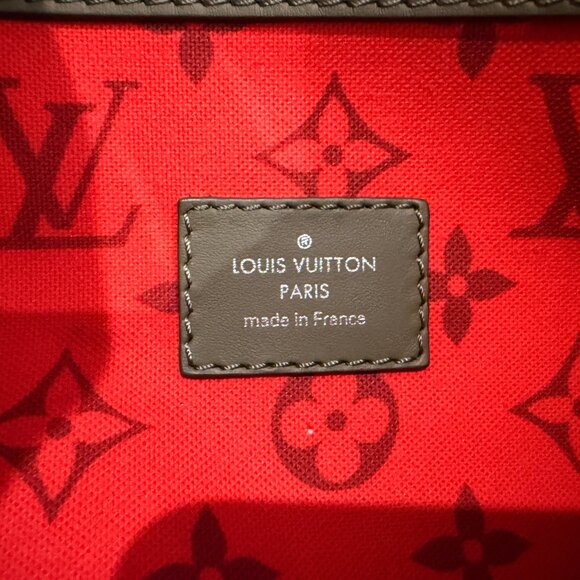 New Louis Vuitton Keepall Bandouliere 55 Khaki Green/Vermillion Red M23963 - Picture 15 of 16